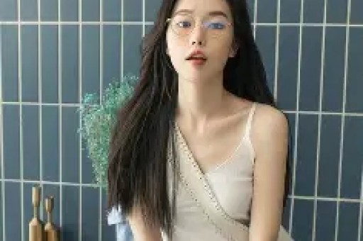 玩过14 位男星！人前玉女人后 她47岁至今单身无人敢娶
