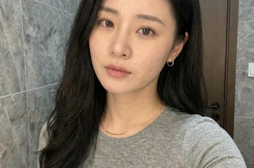 自以为很红实则没几个粉丝论“耍大牌”这4位明星真的尴尬