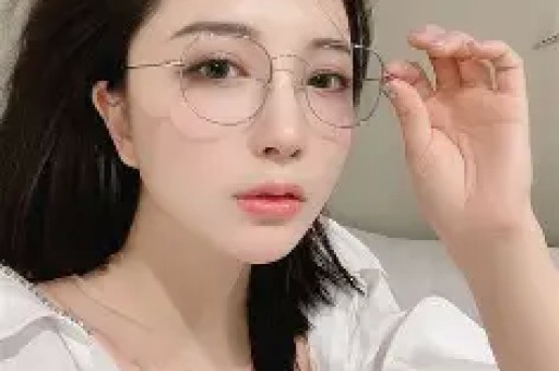 明码标价的婚姻：泽尻英龙华自毁前程之路